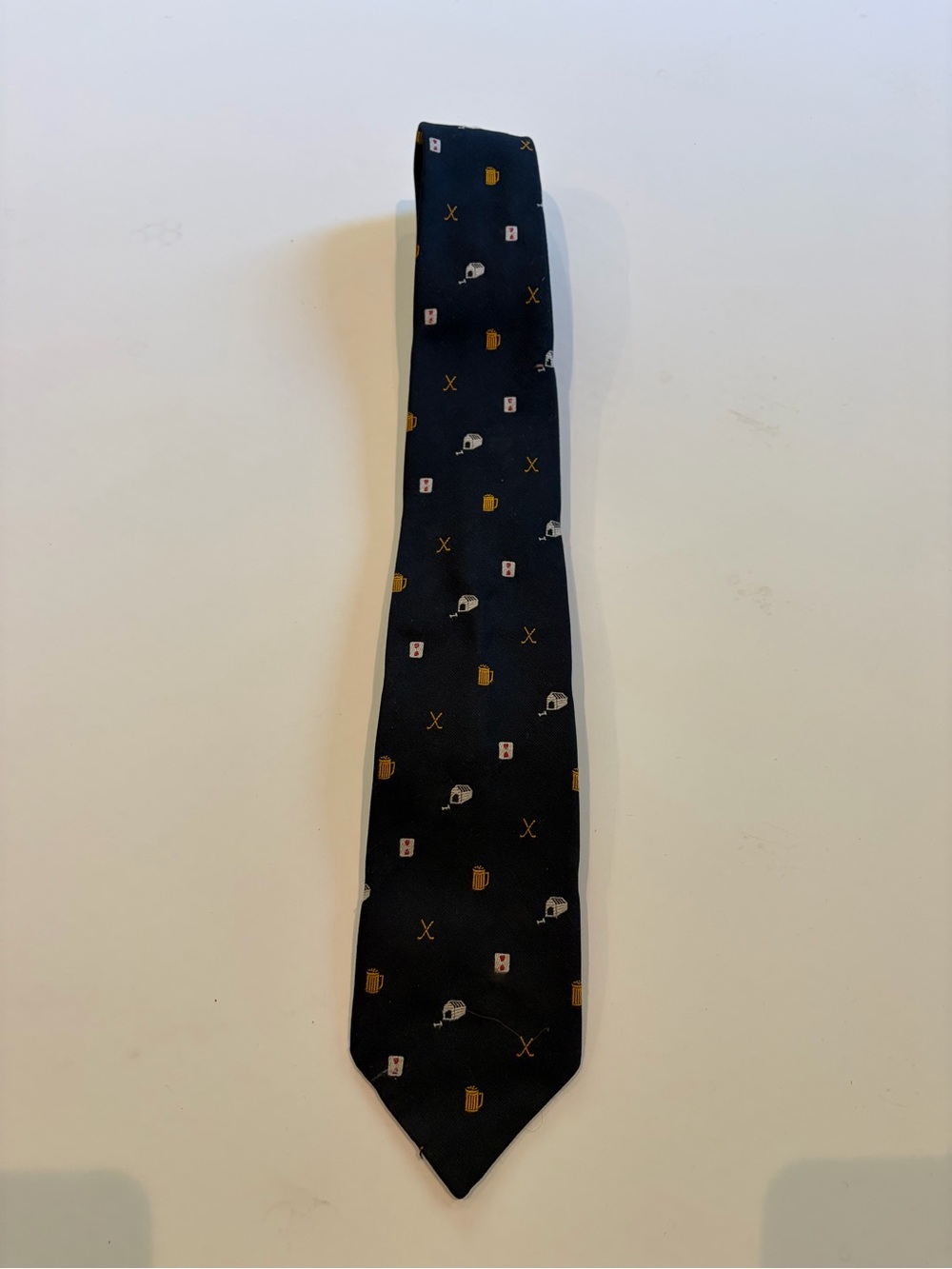 Vintage Men's Navy NoTie with dogs, beer, golf, and women by Trimighans